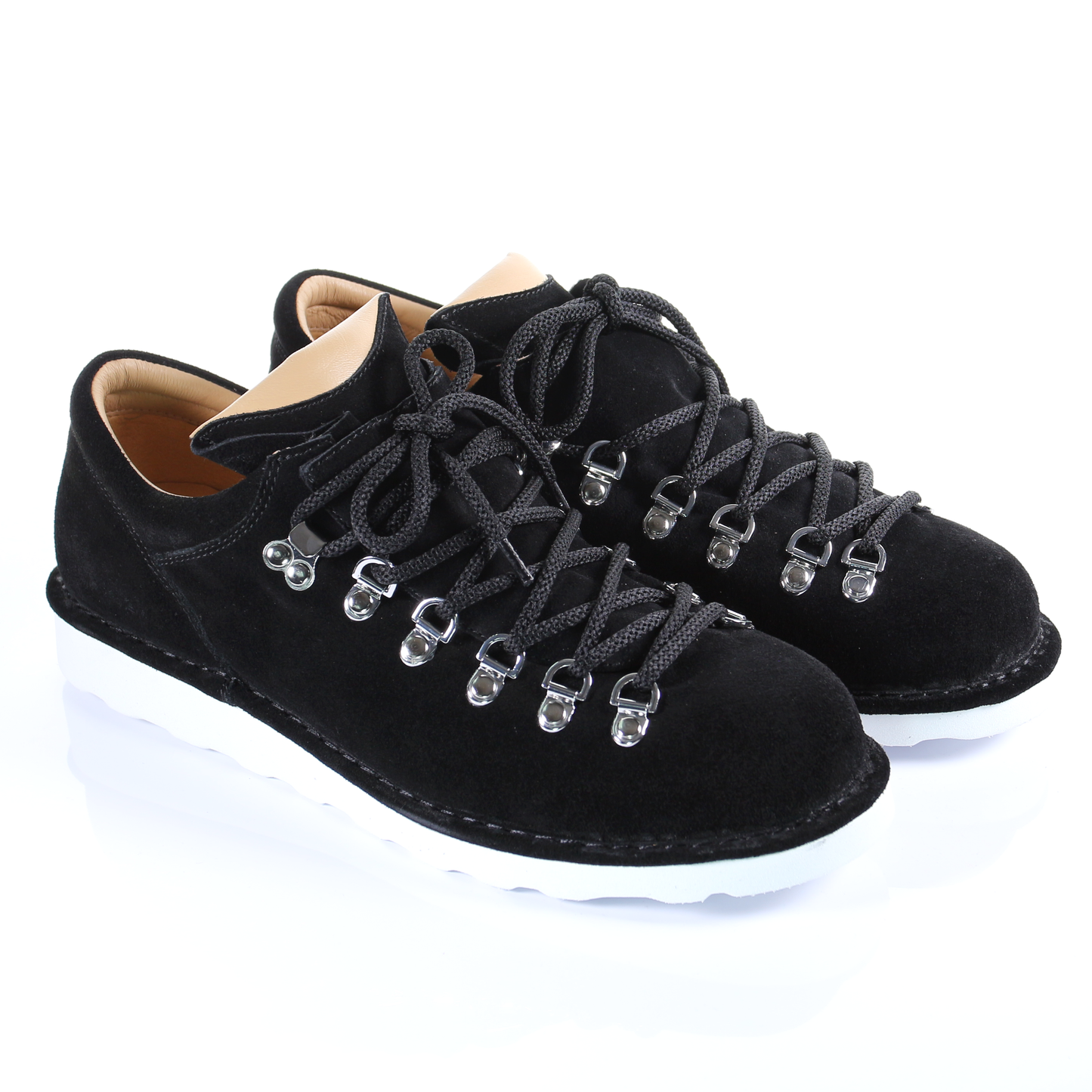 Men's Style Suede Mountain Shoes (Black)