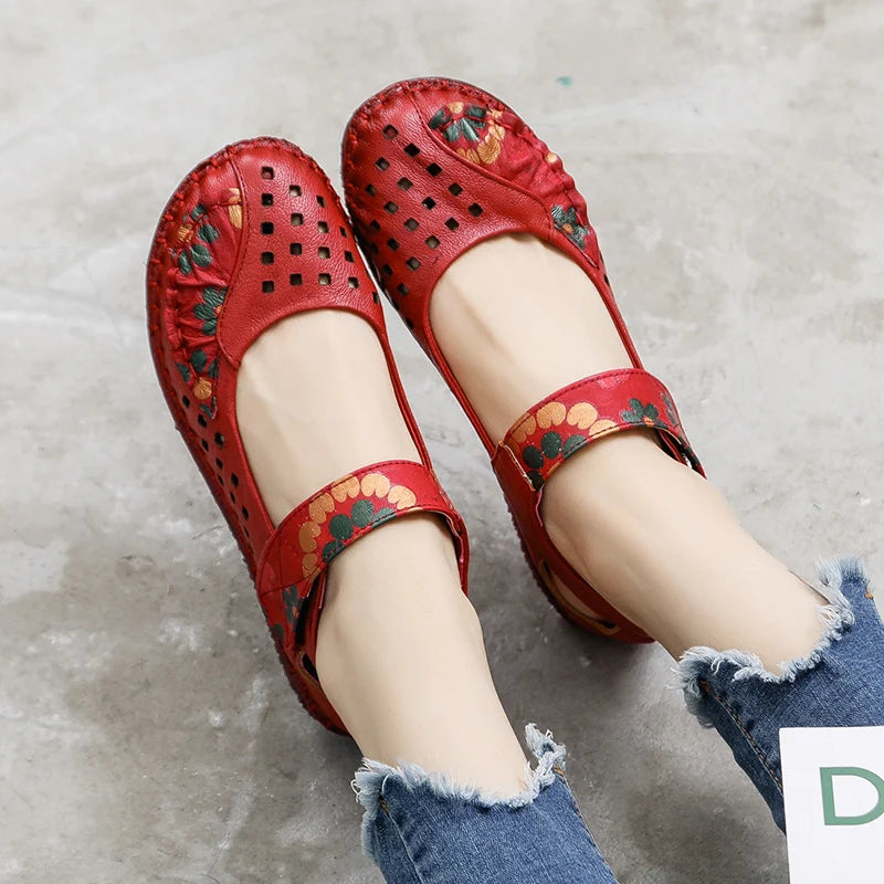 Spring Flower Design Round Toe Soft Bottom Flat Shoes Vintage Leather Flats