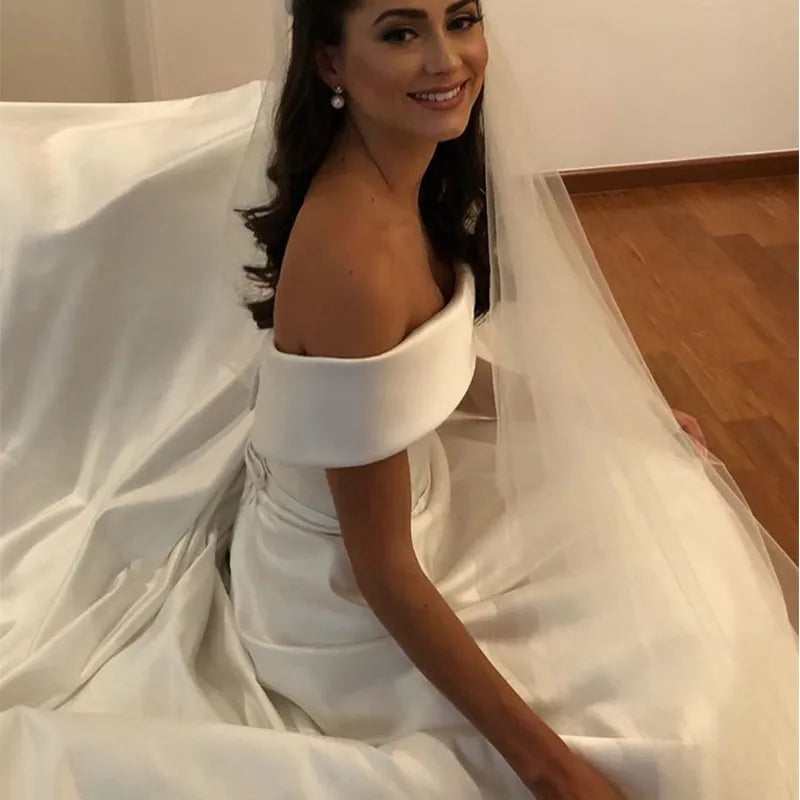 Simple a Line Wedding Dresses Satin Off the Shoulder Wedding Bridal Gowns