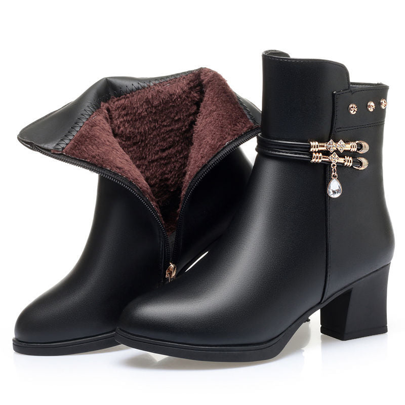 Soft Leather Thickened Boots for Women Oversized Fashion Snow Boots