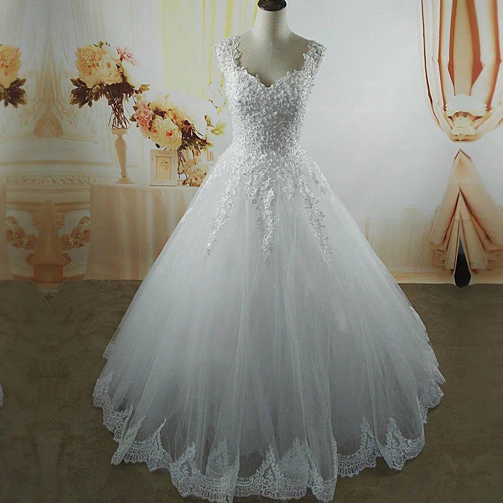 White Ivory Pearls Wedding Dresses With Lace Bottom