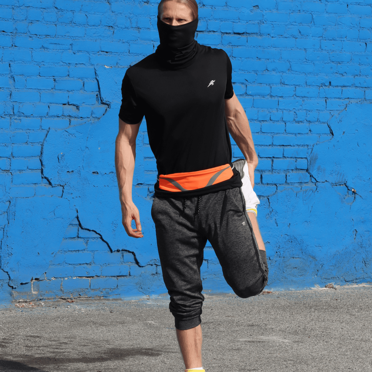 Water-Resistant Sport Waist Pack Running Belt With Reflective Strip