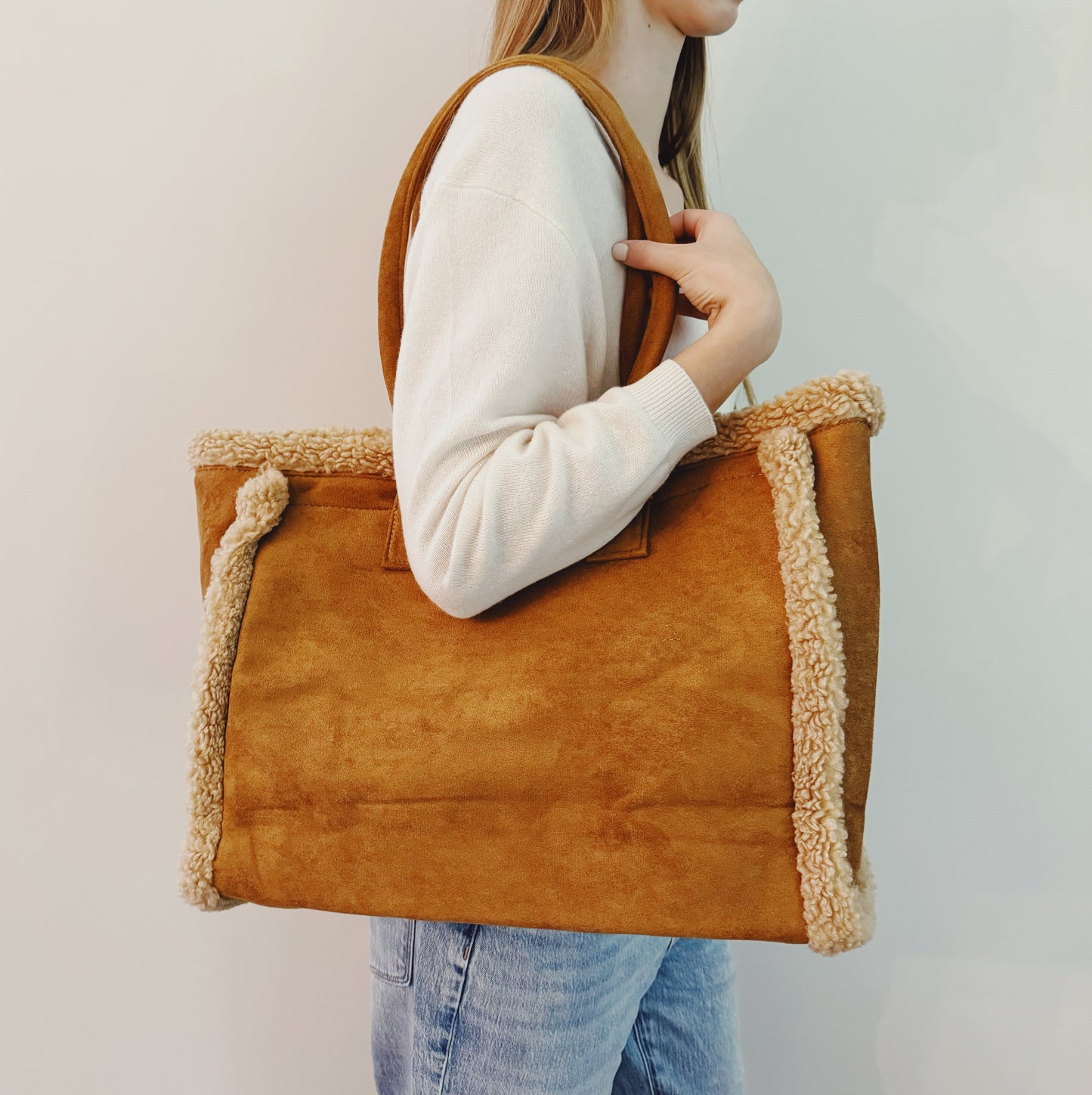 Teddy Cozy the Tote Shoulder Bag