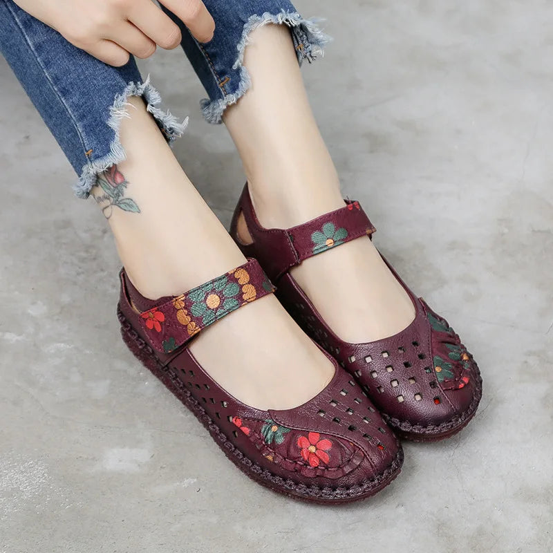 Spring Flower Design Round Toe Soft Bottom Flat Shoes Vintage Leather Flats