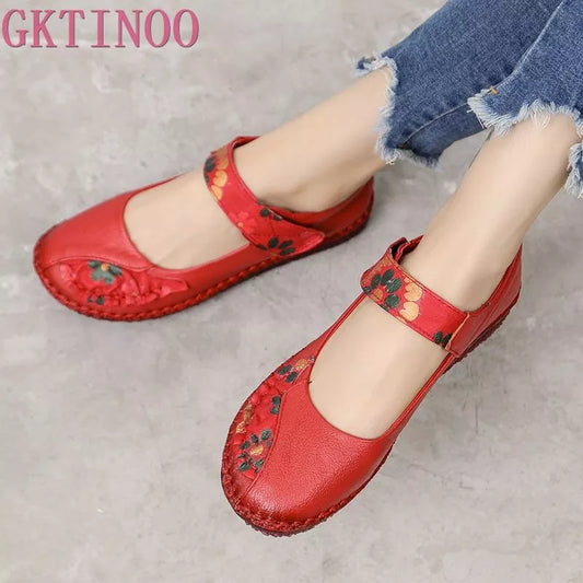 Spring Flower Design Round Toe Soft Bottom Flat Shoes Vintage Leather Flats