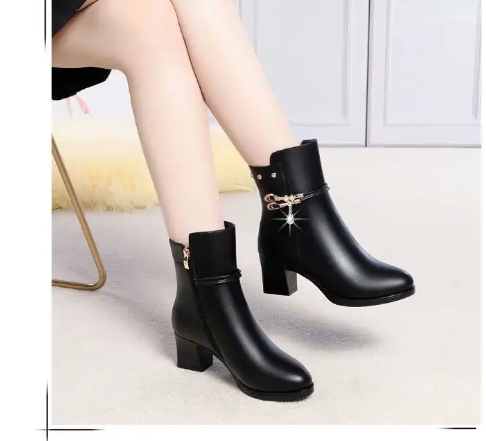 Soft Leather Thickened Boots for Women Oversized Fashion Snow Boots