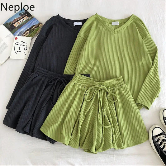 v Neck Long Sleeve Loose Knit Top + High Waist Hip Elastic Wide Leg Shorts