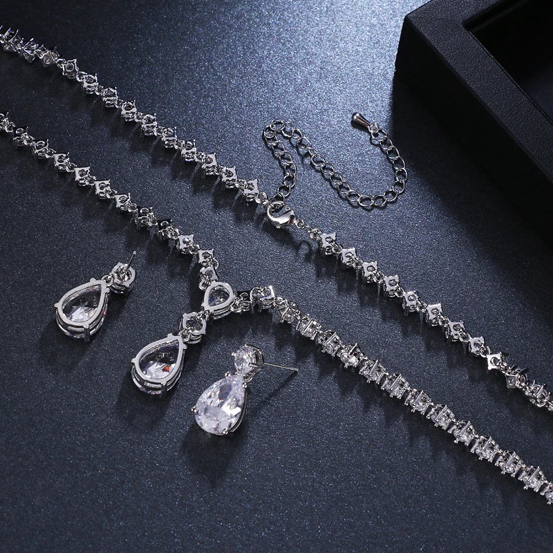 Simple Cubic Zirconia Crystal Women Earrings Necklace Set