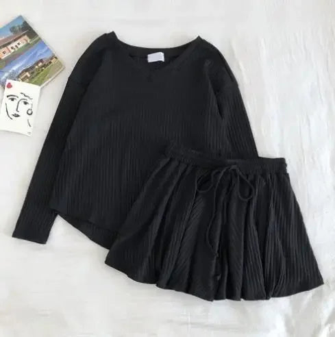 v Neck Long Sleeve Loose Knit Top + High Waist Hip Elastic Wide Leg Shorts